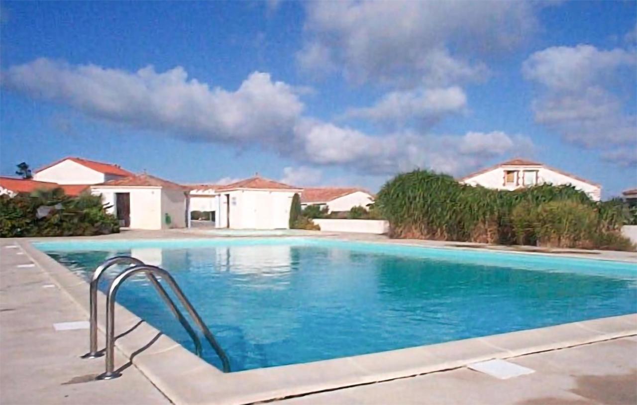 2 Bedroom Amazing Home In La Faute Sur Mer Esterno foto